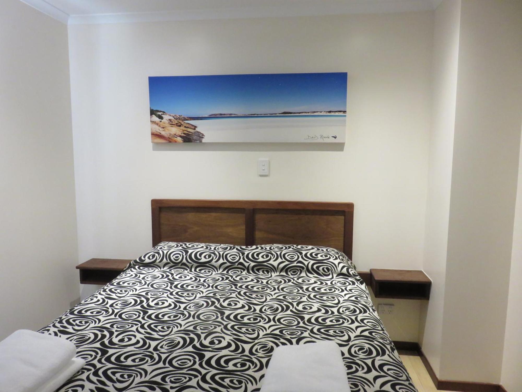 Siesta Park Holiday Resort Absolute Beachfront Resort バッセルトン エクステリア 写真